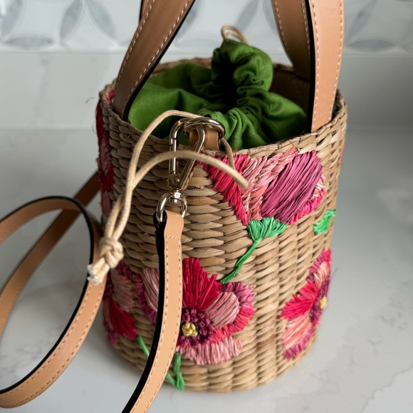 Frances Valentine raffia poppy embroidered bucket bag - Picture 8 of 12